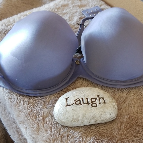 Victoria's Secret Other - 💜Brand new Victoria Secret bra💜